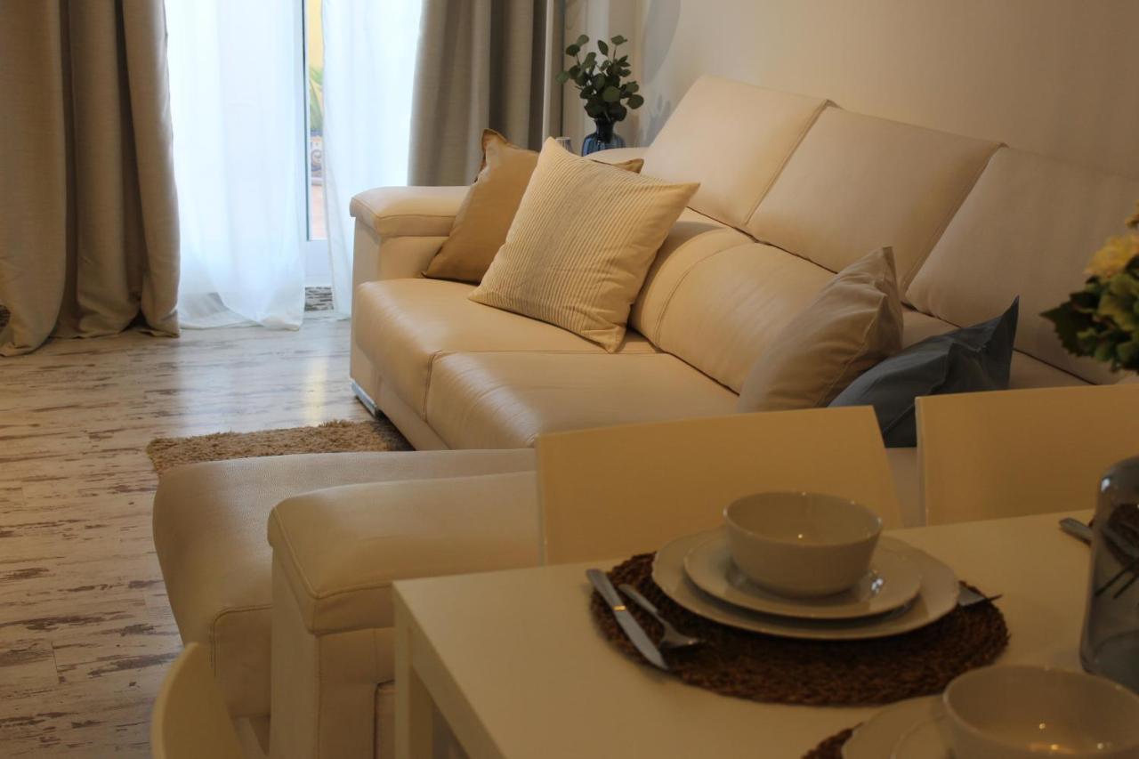 Apartamento En "Belbedere In" Denia A 10 Metros De La Playa Bagian luar foto
